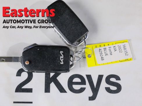 Used 2022 Kia Forte LXS w/ LXS Technology Package image 25