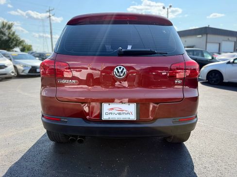 Used 2016 Volkswagen Tiguan S FWD image 4