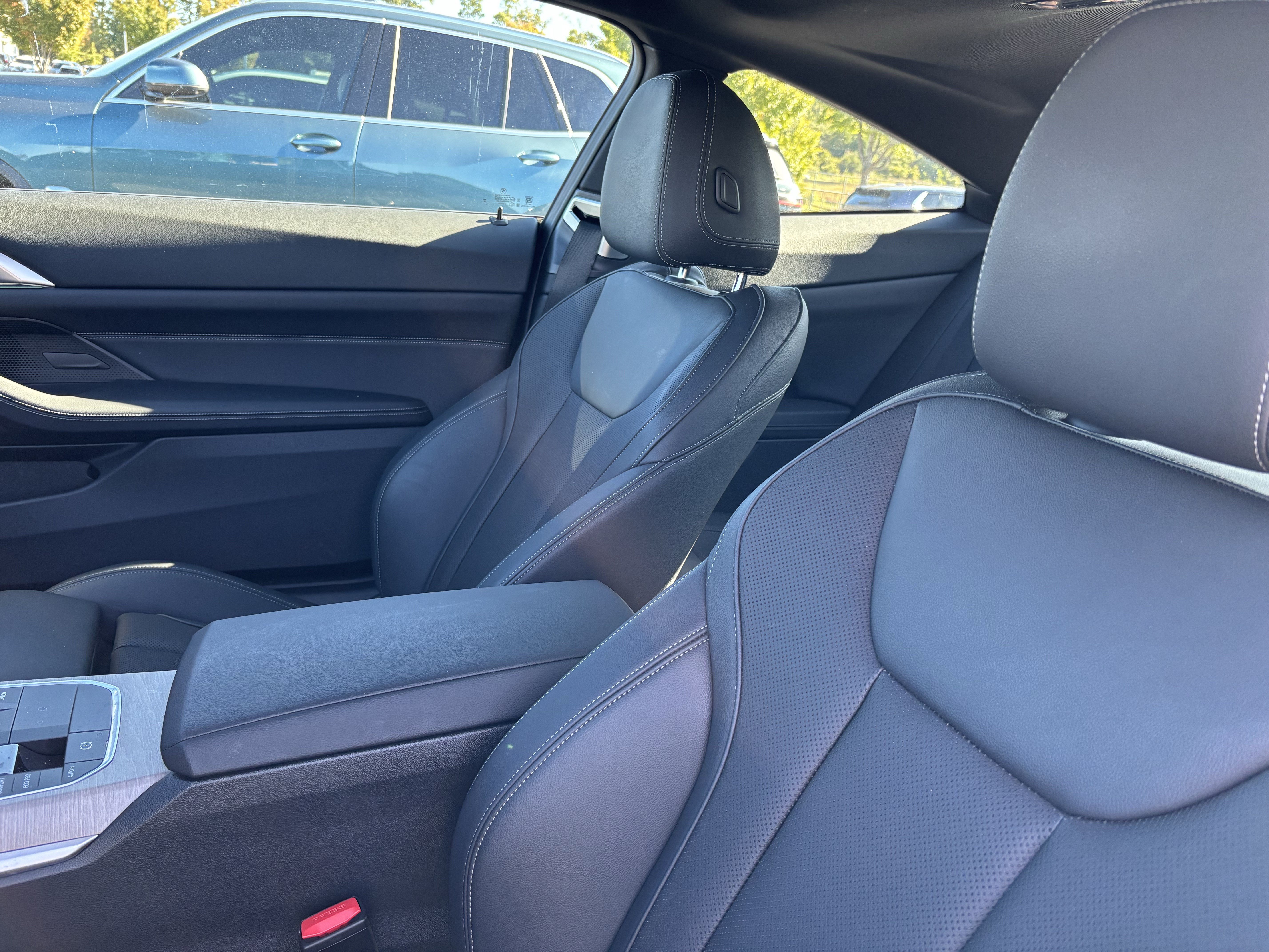 Certified 2025 BMW 430i Coupe w/ Convenience Package RWD image 16