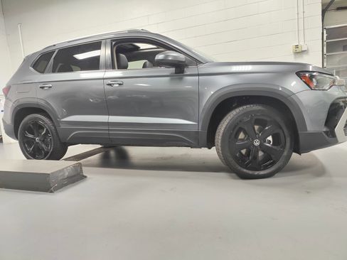 Used 2025 Volkswagen Taos SEL w/ Black Wheel Plus Package image 3