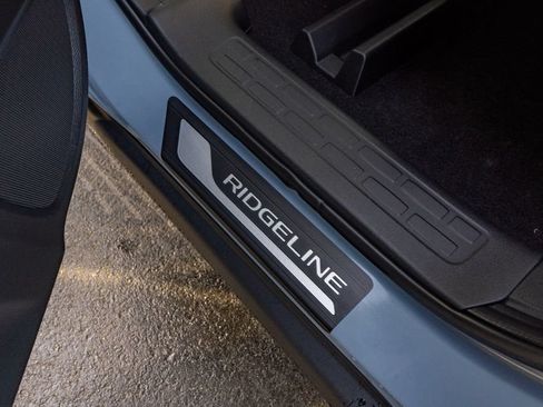 New 2026 Honda Ridgeline Black Edition image 14