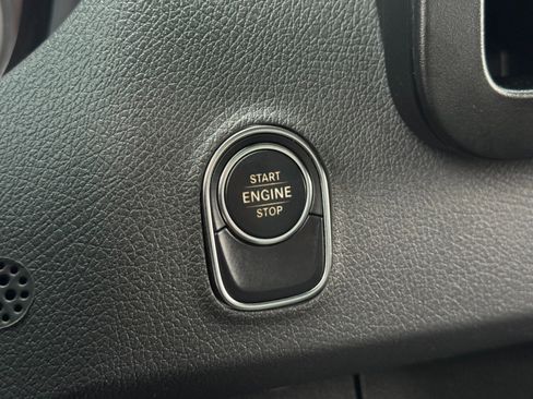 Used 2021 Mercedes-Benz Sprinter 2500 w/ Driver Convenience Package image 20