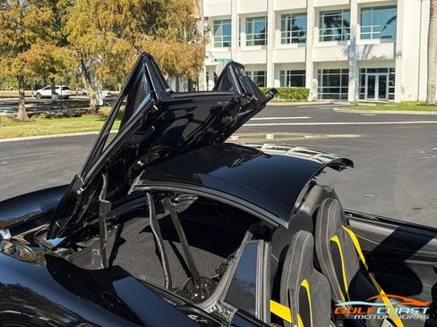 Used 2022 McLaren 720S Performance image 65