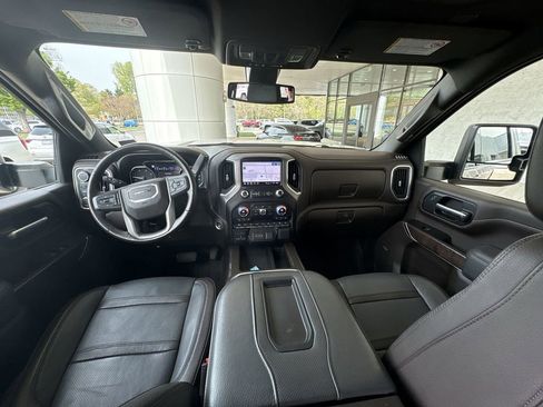 Certified 2022 GMC Sierra 2500 Denali image 21