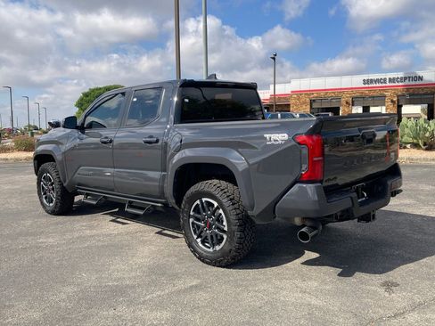 Certified 2025 Toyota Tacoma TRD Sport image 7