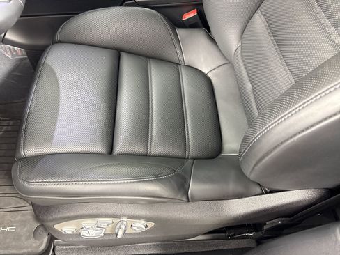 Certified 2026 Porsche Cayenne AWD/4WD image 15