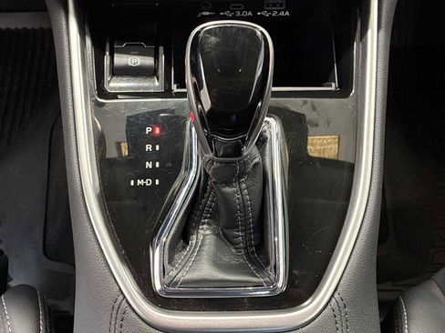 Used 2024 Subaru Legacy Limited image 22