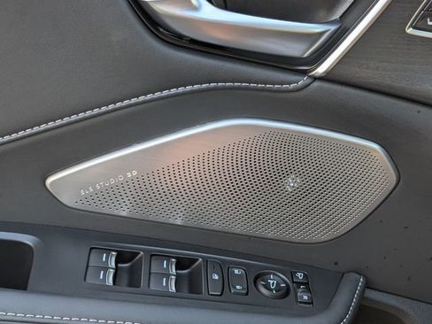 Certified 2025 Acura RDX SH-AWD w/ Advance Package image 41