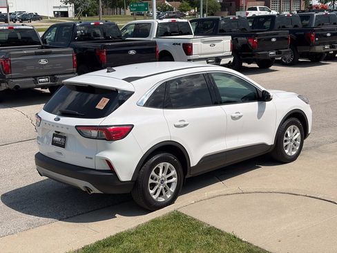 Used 2021 Ford Escape SE AWD/4WD image 6