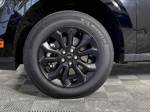 Used 2024 Ford Maverick XLT w/ XLT Luxury Package image 8