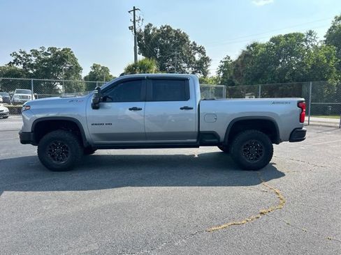 Used 2024 Chevrolet Silverado 2500 ZR2 w/ ZR2 Bison Edition AWD/4WD image 2