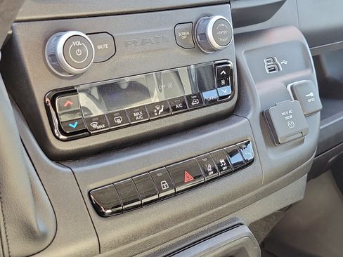Used 2025 RAM ProMaster 3500 w/ Safety Group image 14
