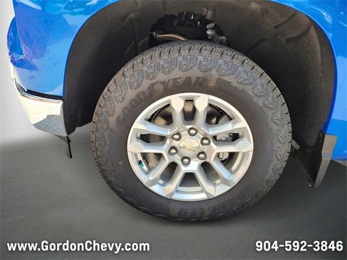 New 2025 Chevrolet Silverado 1500 LT w/ Z71 Off-Road Package image 9
