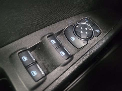 Used 2020 Ford Fusion SE FWD image 27