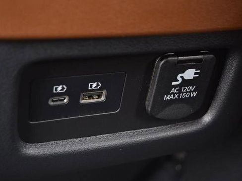 New 2025 Nissan Pathfinder Platinum image 29