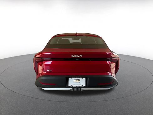 Used 2025 Kia K4 LXS image 12