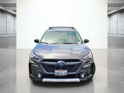 Certified 2025 Subaru Outback Limited XT AWD/4WD image 4