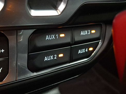 Used 2025 Jeep Wrangler Rubicon w/ Xtreme 35 Tire Package image 23