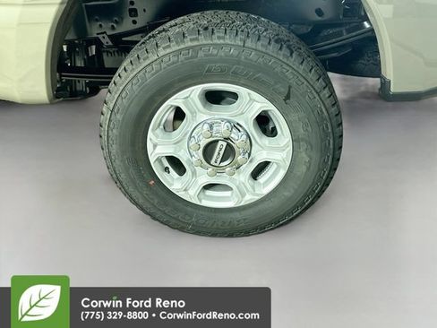 New 2026 Ford F250 XLT w/ XLT Premium Package AWD/4WD image 33
