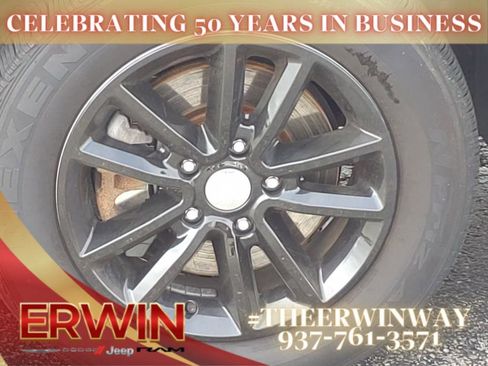 Used 2016 Dodge Journey SXT w/ Comfort/Convenience Group image 34