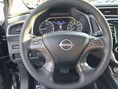 Used 2023 Nissan Murano S FWD image 17