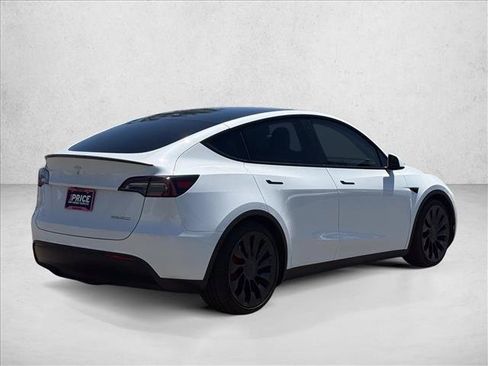 Used 2023 Tesla Model Y Performance AWD/4WD image 5