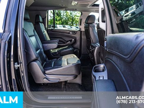 Used 2015 Chevrolet Suburban LT RWD image 24
