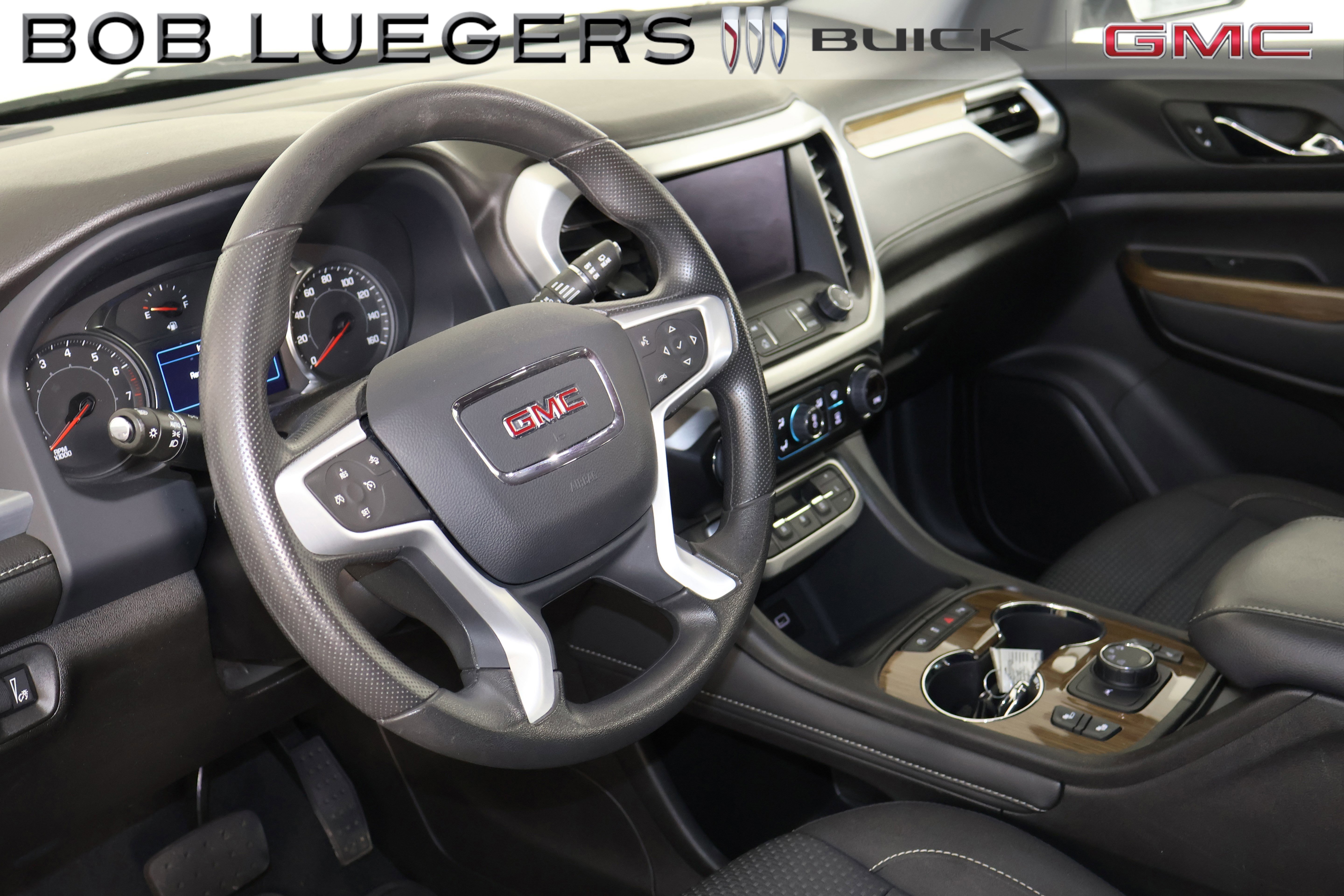 Certified 2023 GMC Acadia SLE w/ Driver Convenience Package AWD/4WD image 9