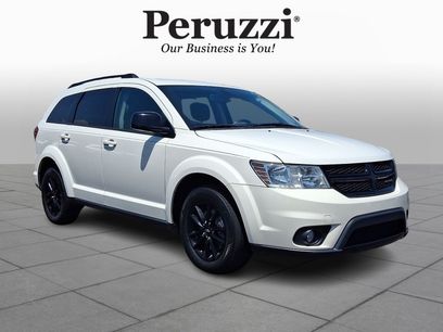Used 2019 Dodge Journey SE w/ Blacktop Package