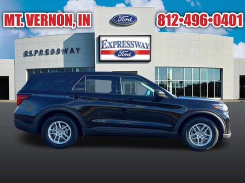 New 2026 Ford Explorer Active image 5