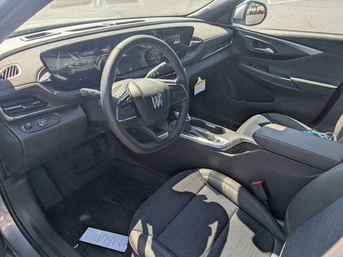 New 2026 Buick Envista Preferred FWD image 12