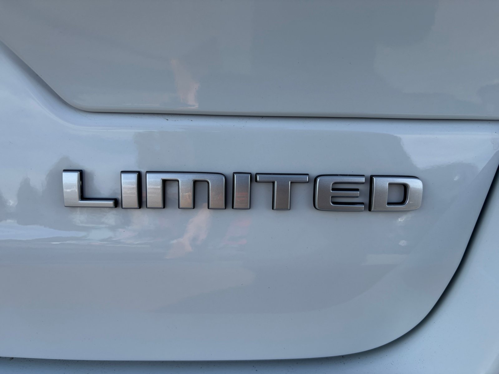 New 2026 Jeep Grand Cherokee Limited AWD/4WD image 14