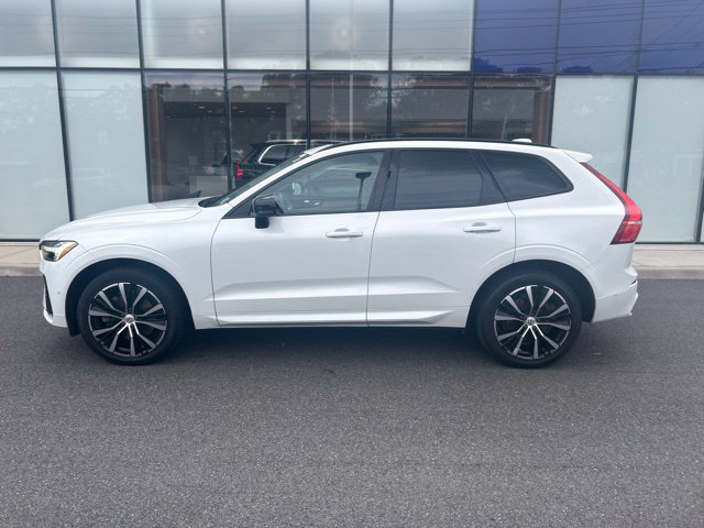 Certified 2023 Volvo XC60 B6 Ultimate w/ Climate Package AWD/4WD image 2