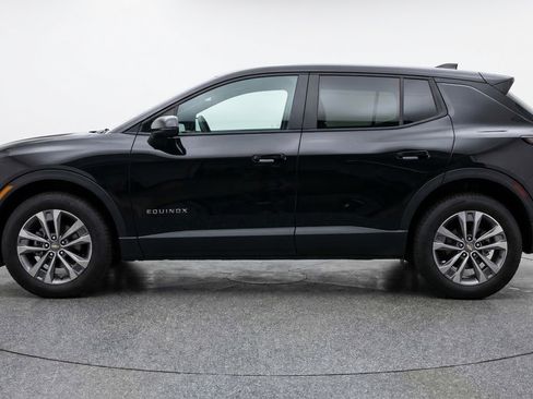 Used 2025 Chevrolet Equinox LT image 5