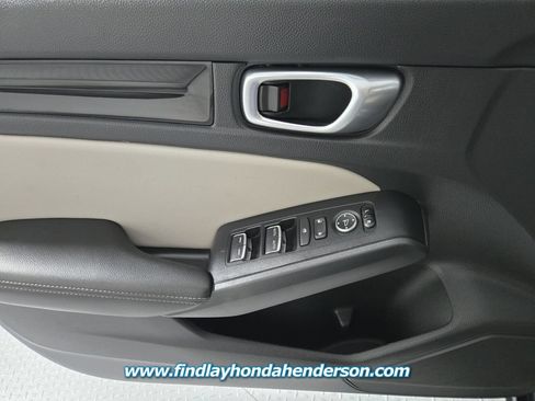 Certified 2024 Honda Civic EX-L image 24