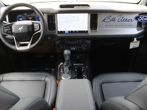 New 2026 Ford Bronco Outer Banks AWD/4WD image 12