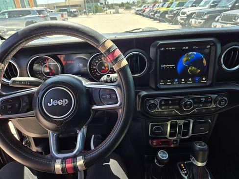 Used 2020 Jeep Wrangler Unlimited Rubicon w/ Quick Order Package 28Y Recon AWD/4WD image 10