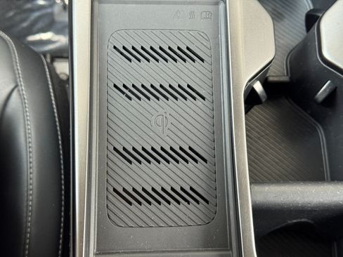 Used 2024 Kia EV6 Light RWD image 31