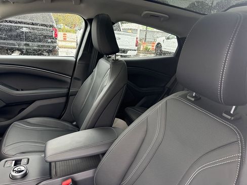 Used 2024 Ford Mustang Mach-E Premium image 22