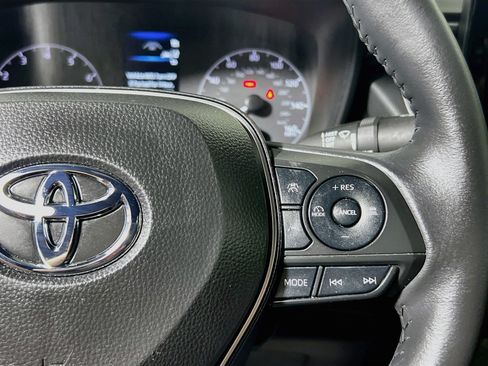 Used 2024 Toyota Corolla SE FWD image 19