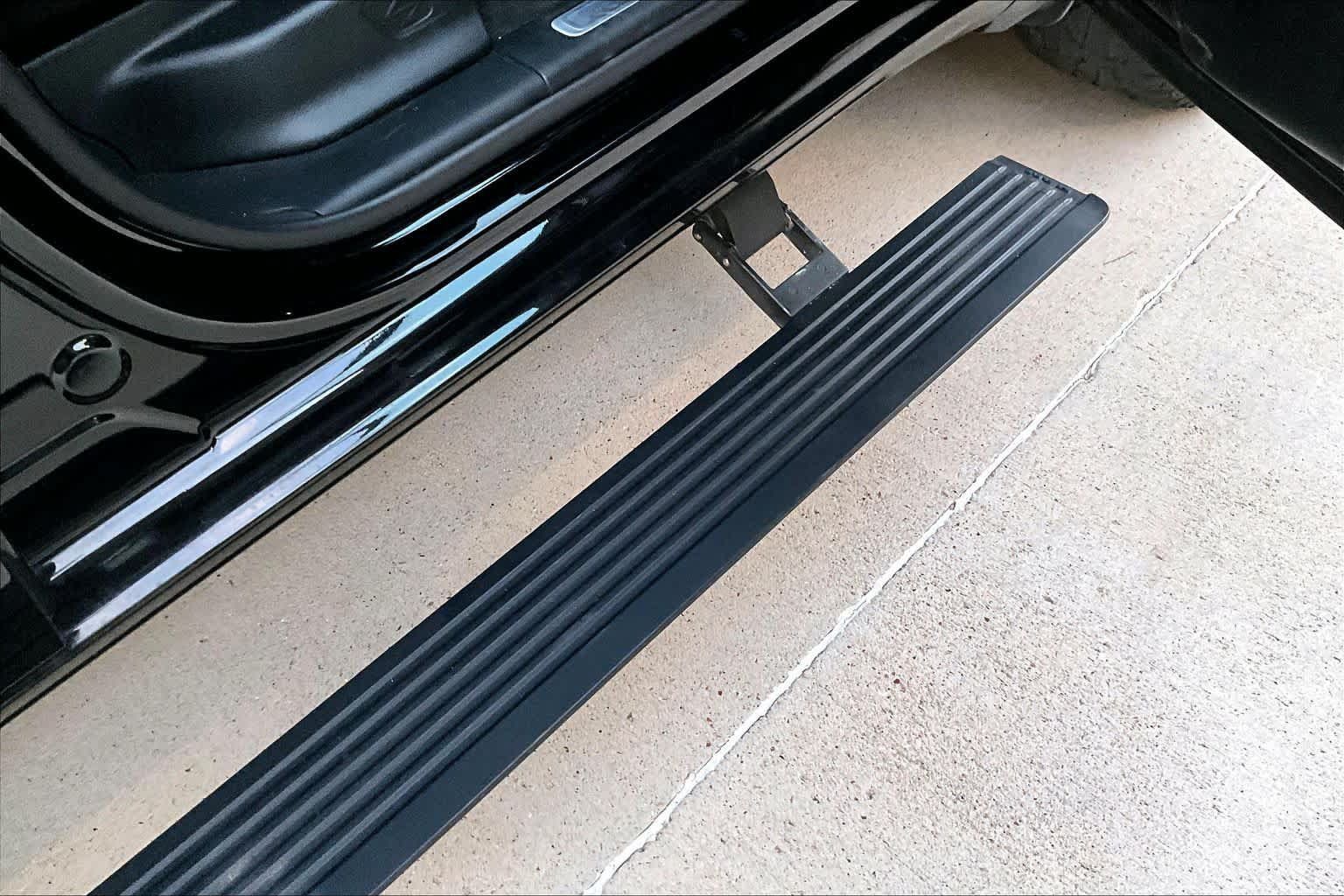Used 2019 RAM 1500 Limited AWD/4WD image 33