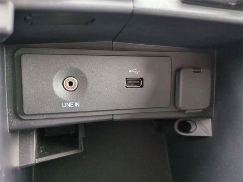 Used 2014 Ford Fusion SE image 30