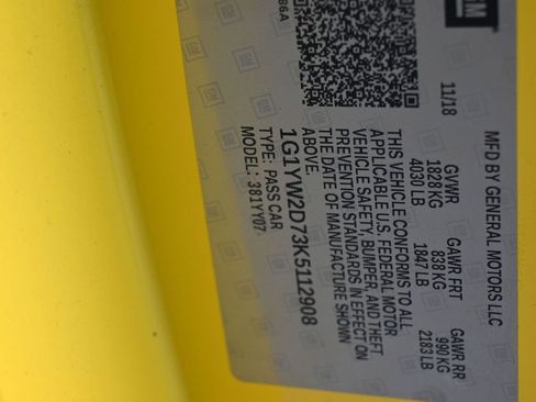 Used 2019 Chevrolet Corvette Grand Sport w/ Carbon Flash Badge Package image 16