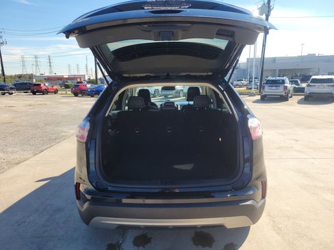Used 2024 Ford Edge SEL image 28
