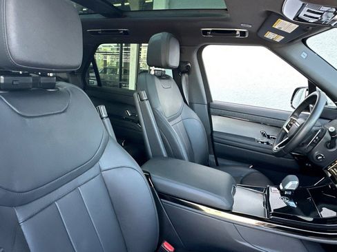 Certified 2025 Land Rover Range Rover Sport AWD/4WD image 32