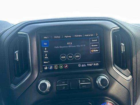 Used 2020 GMC Sierra 1500 AT4 w/ AT4 Premium Package AWD/4WD image 22
