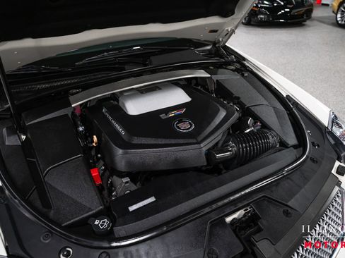 Used 2011 Cadillac CTS V w/ Wood Trim Package RWD image 39