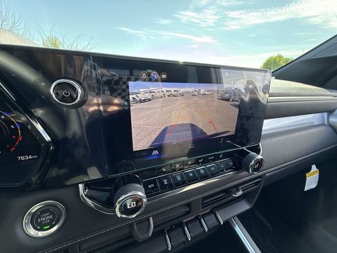 Certified 2025 Chevrolet Colorado LT image 21