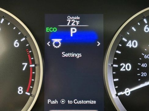 Used 2015 Lexus IS 250 AWD w/ Navigation System Package image 11