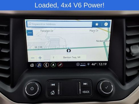 Used 2023 GMC Acadia Denali w/ Denali Ultimate Package AWD/4WD image 11